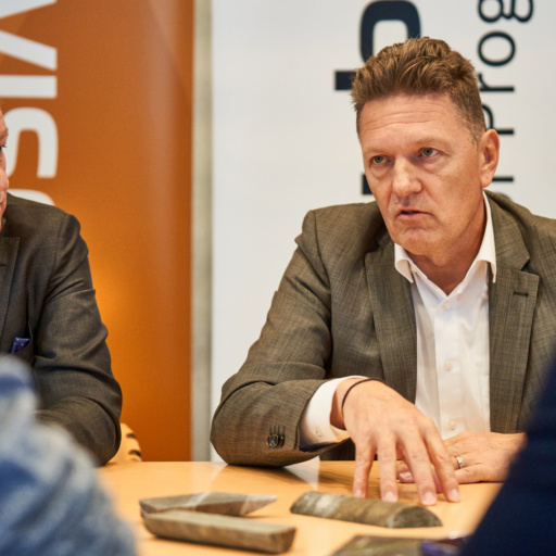 Aurubis Unterschrift-Termin